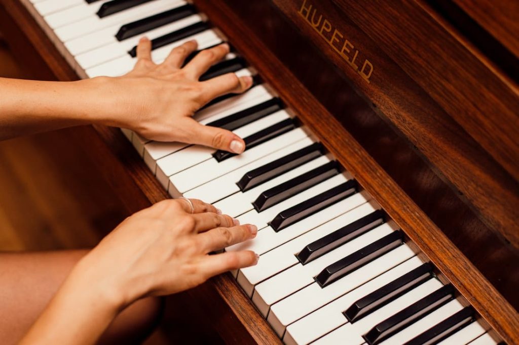 Quelle est la différence entre un pianiste et un claviériste ?